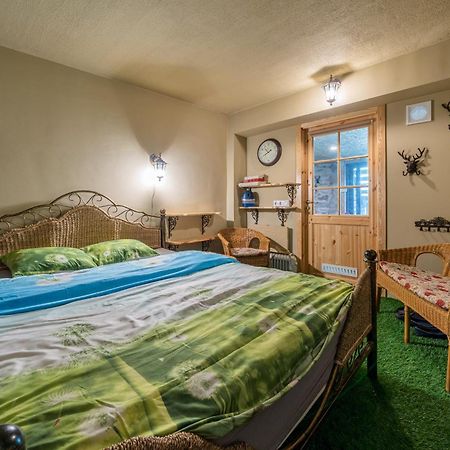 City Center Garden Camping Tallin Exterior foto